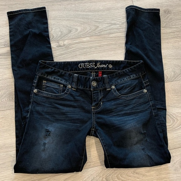 Guess jeans - Picture 2 of 3